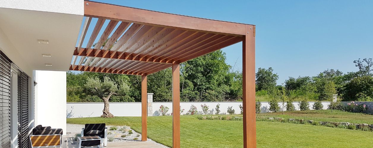 How Much Does It Cost to Build a Pergola in Canada?